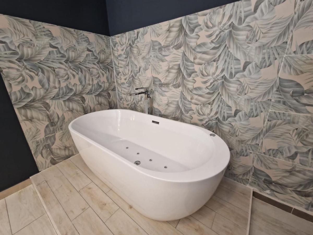 Apartments Amica טאראנטו מראה חיצוני תמונה